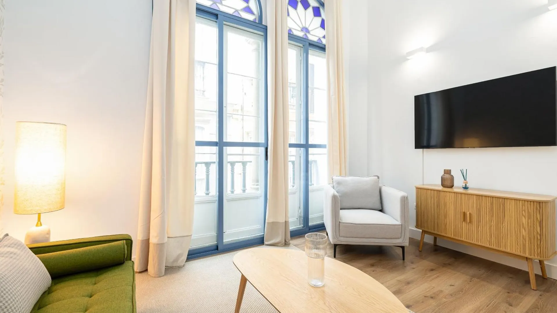 Apartment Modern Spacious Palace -1Bedroom-Center Malaga Spain